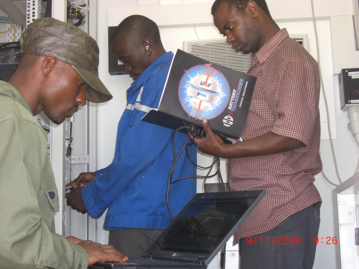 E1 Connections and Link Configuration